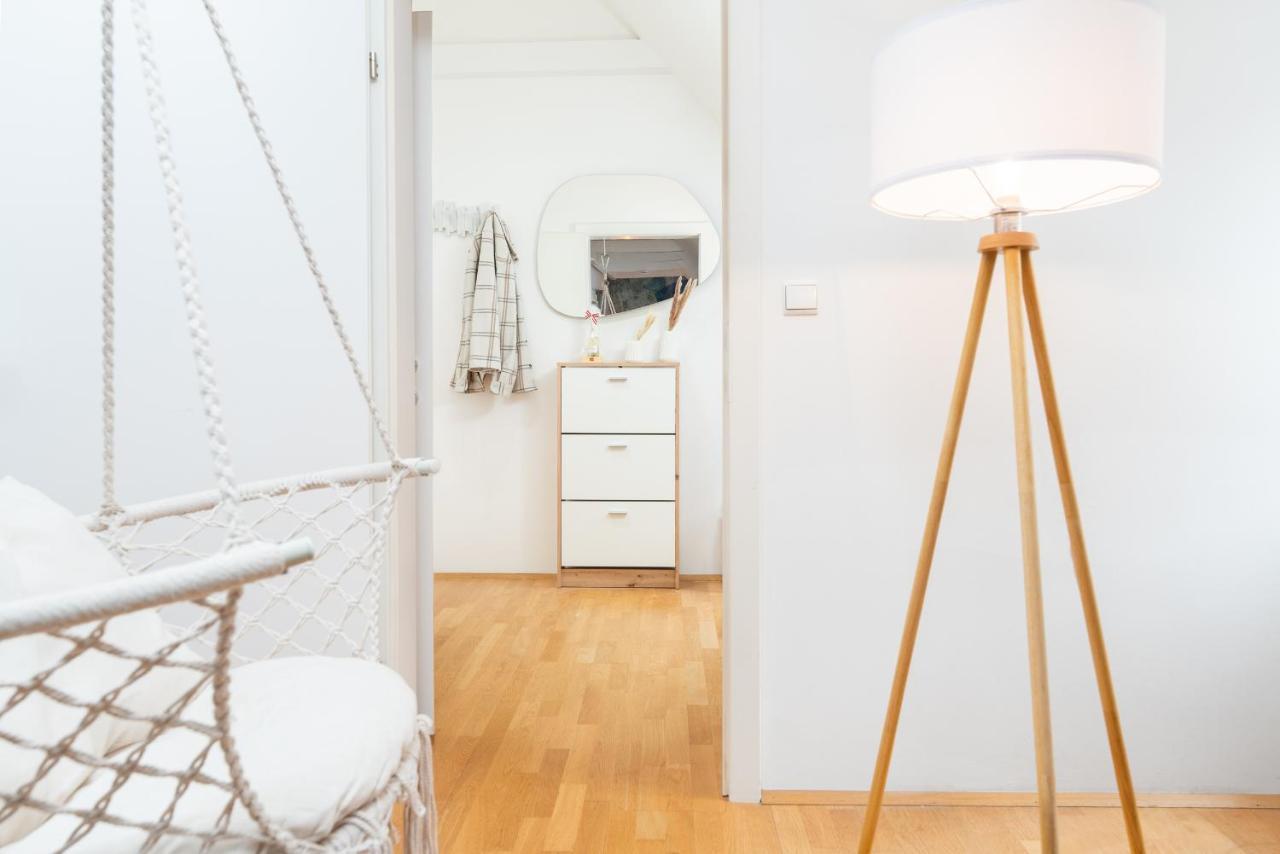 Comfy Downtown Loft - Self Check-In - Centre Of Graz Apartman Kültér fotó
